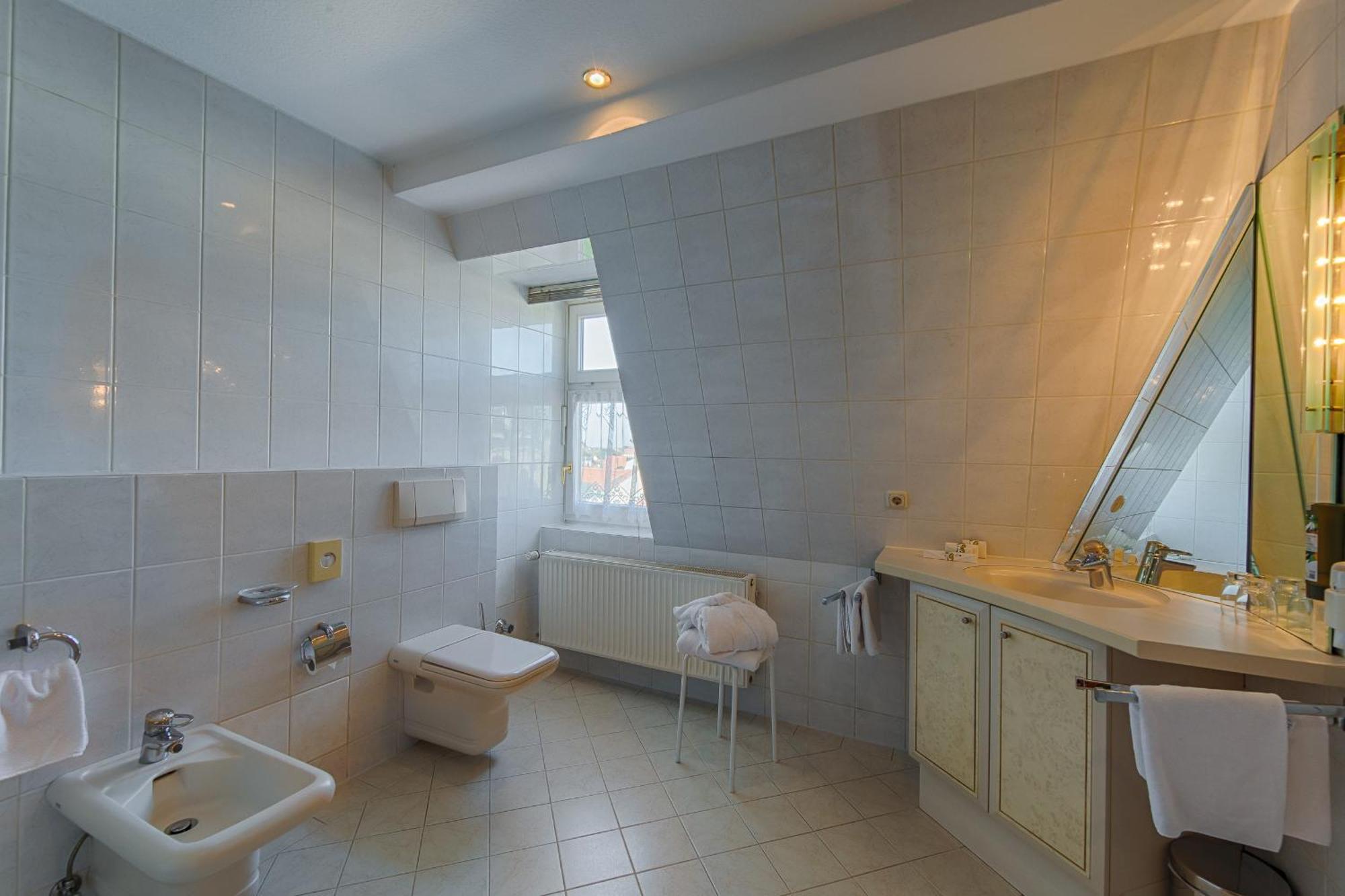 Hotel Fuersteneck Bernburg Εξωτερικό φωτογραφία