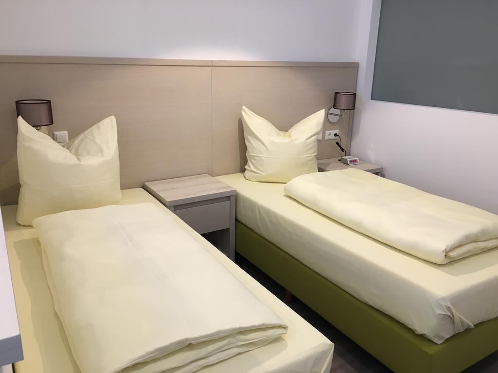 Hotel Fuersteneck Bernburg Εξωτερικό φωτογραφία