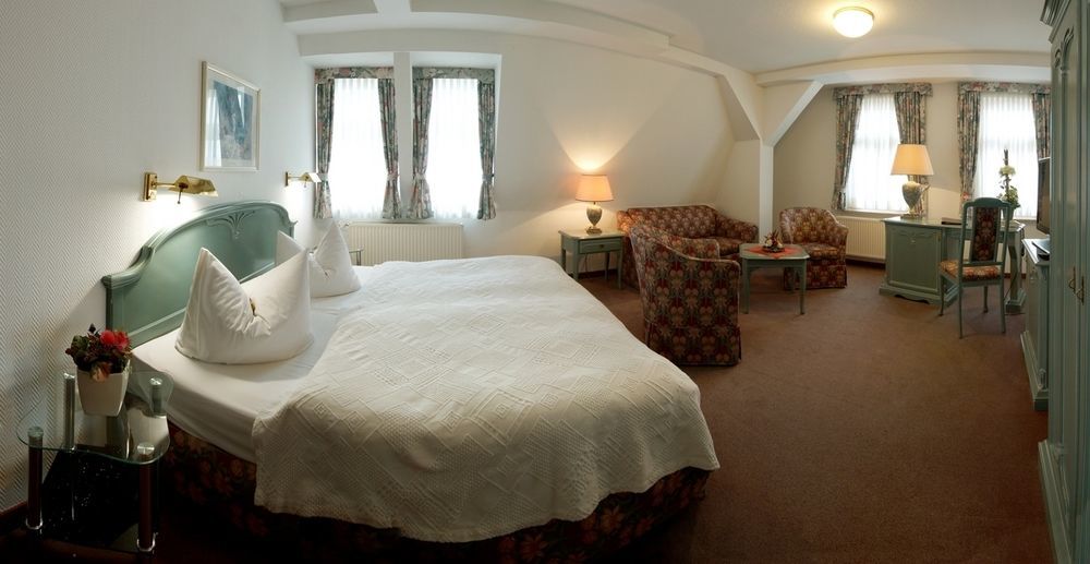 Hotel Fuersteneck Bernburg Εξωτερικό φωτογραφία