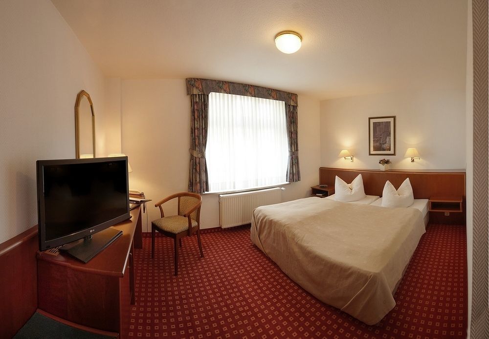 Hotel Fuersteneck Bernburg Εξωτερικό φωτογραφία