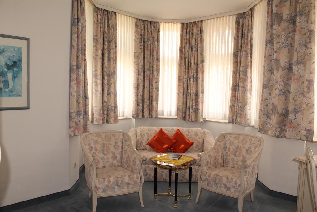 Hotel Fuersteneck Bernburg Εξωτερικό φωτογραφία